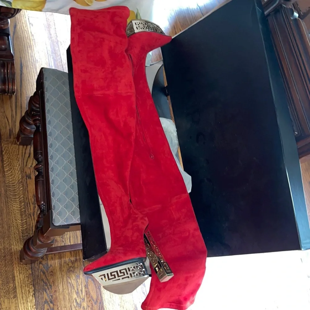 VERSACE HOLIDAY RED GREEK Over the knee boots suede 9.5 40 Gold shoes costume